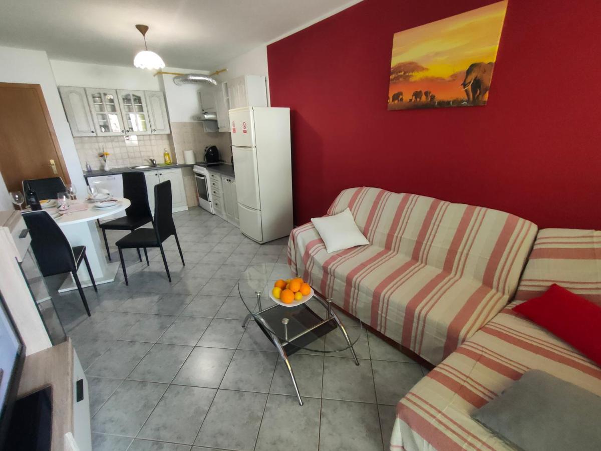 Апартаменты Apartman Bela Пула Экстерьер фото