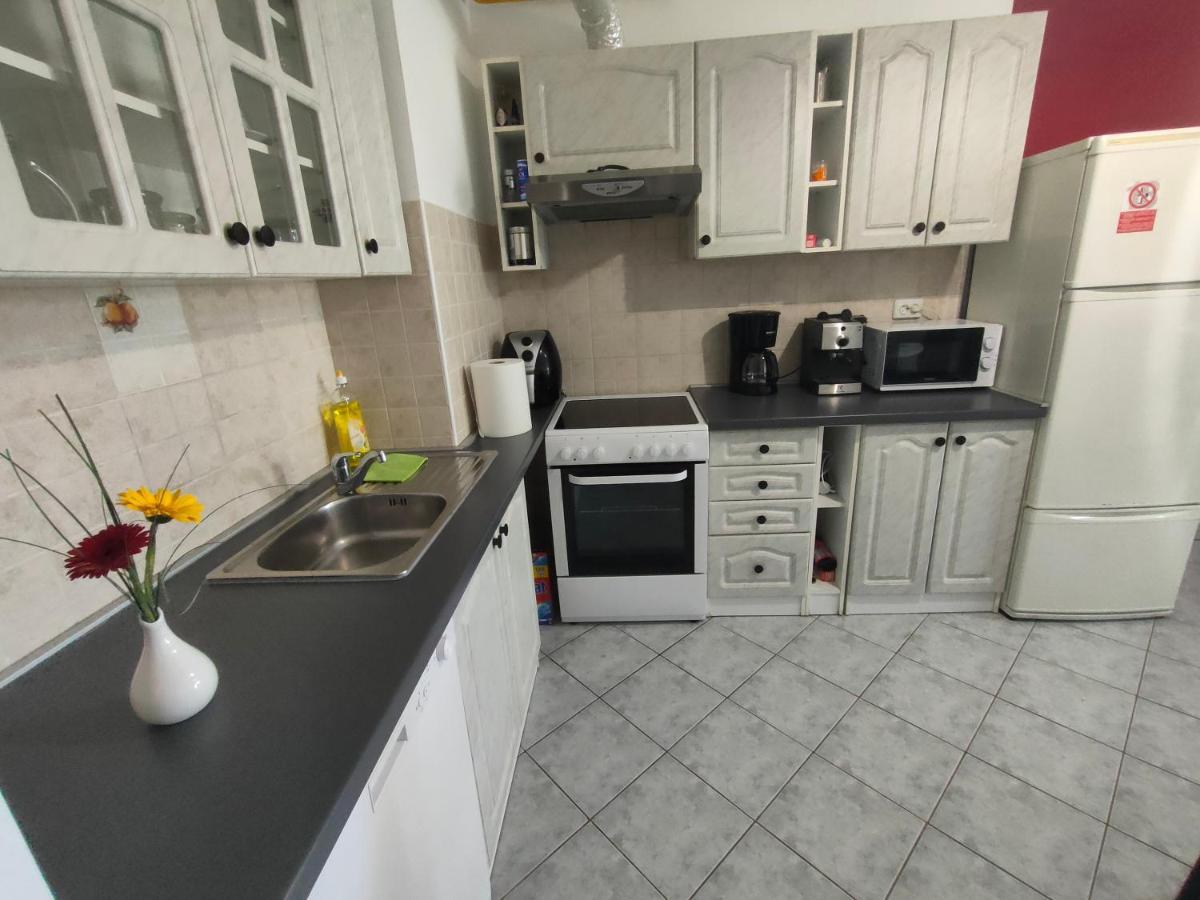 Апартаменты Apartman Bela Пула Экстерьер фото