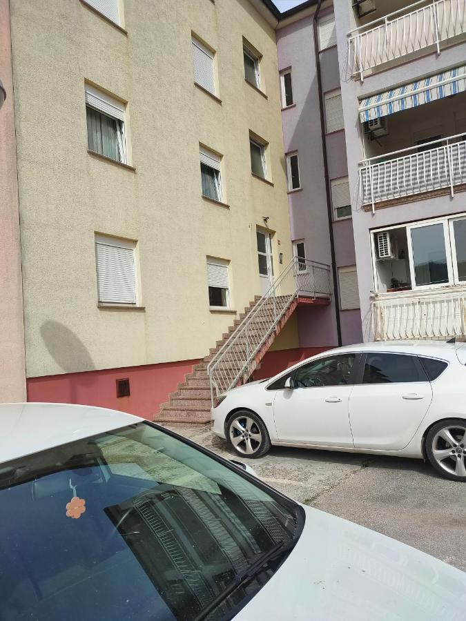 Апартаменты Apartman Bela Пула Экстерьер фото